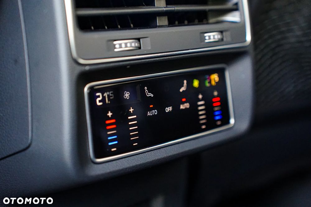 Audi Q8 50 TDI mHEV Quattro Tiptronic - 24