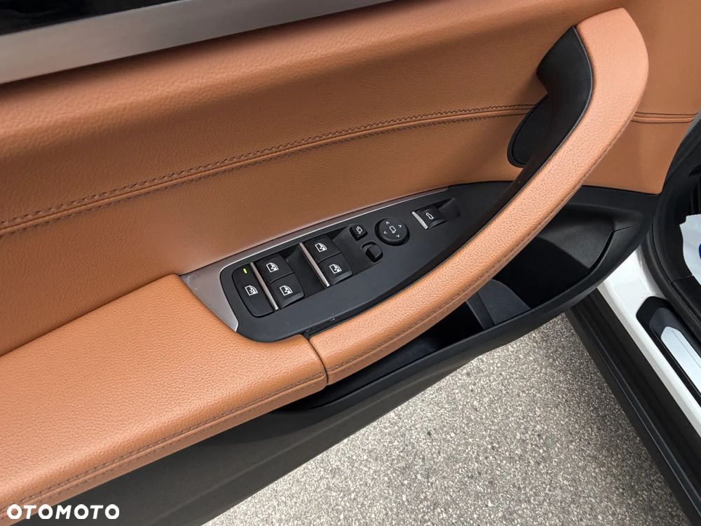 BMW X3 xDrive20d xLine - 28