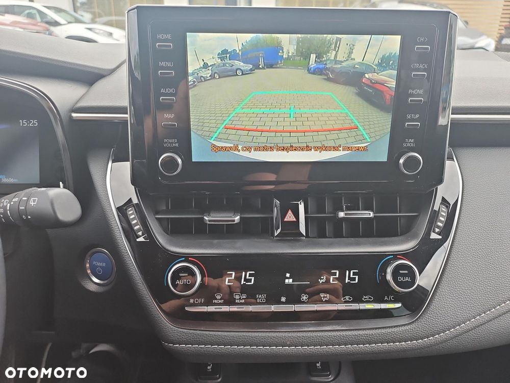 Toyota Corolla - 21