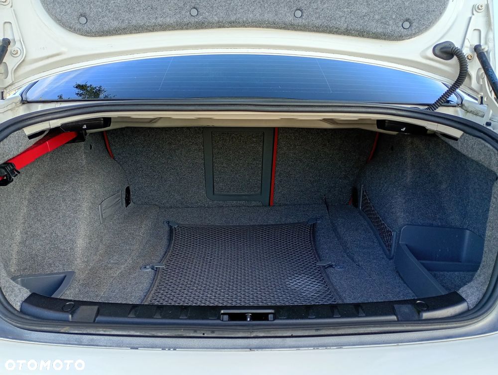 BMW Seria 3 - 26