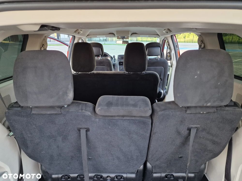 Dodge Grand Caravan 3.6 Express - 16