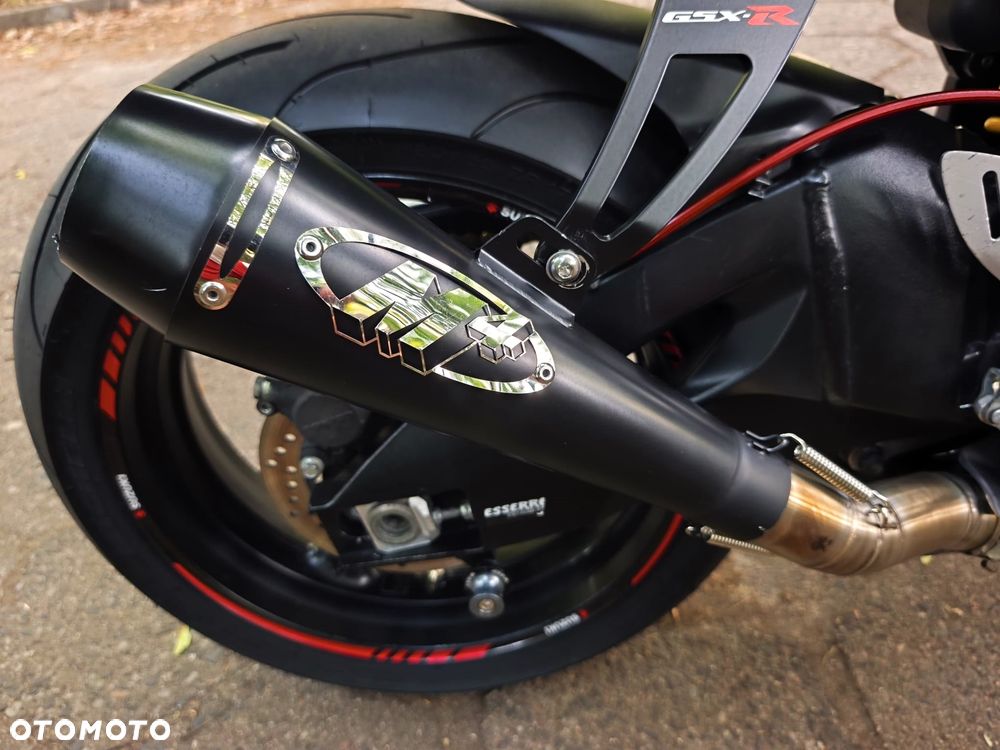 Suzuki GSX-R - 8