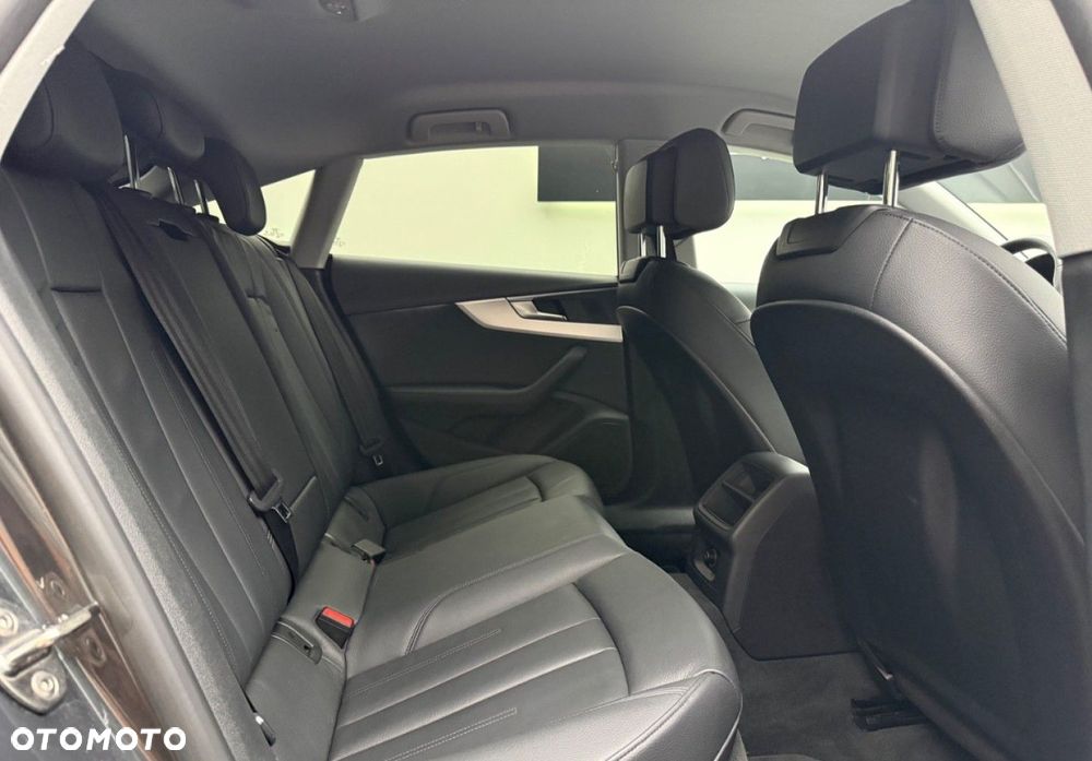 Audi A5 Sportback 2.0 TDI design - 18