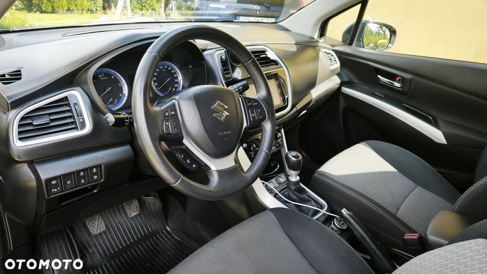 Suzuki SX4 S-Cross 1.6 DDiS Premium 4WD - 5
