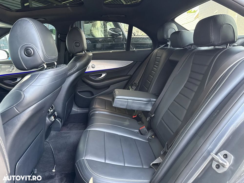 Mercedes-Benz E 400 d 4MATIC 9G-TRONIC AMG Line - 24