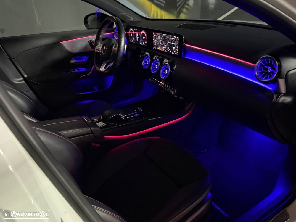 Mercedes-Benz A 180 7G-DCT Edition AMG Line - 22