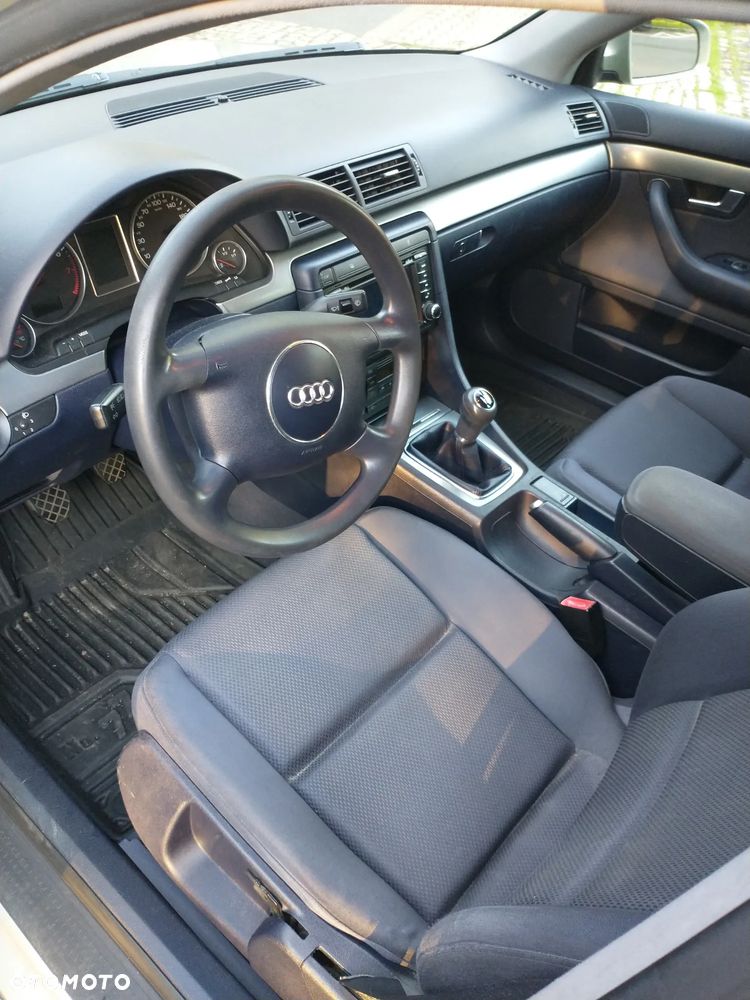 Audi A4 Limousine 2 - 17