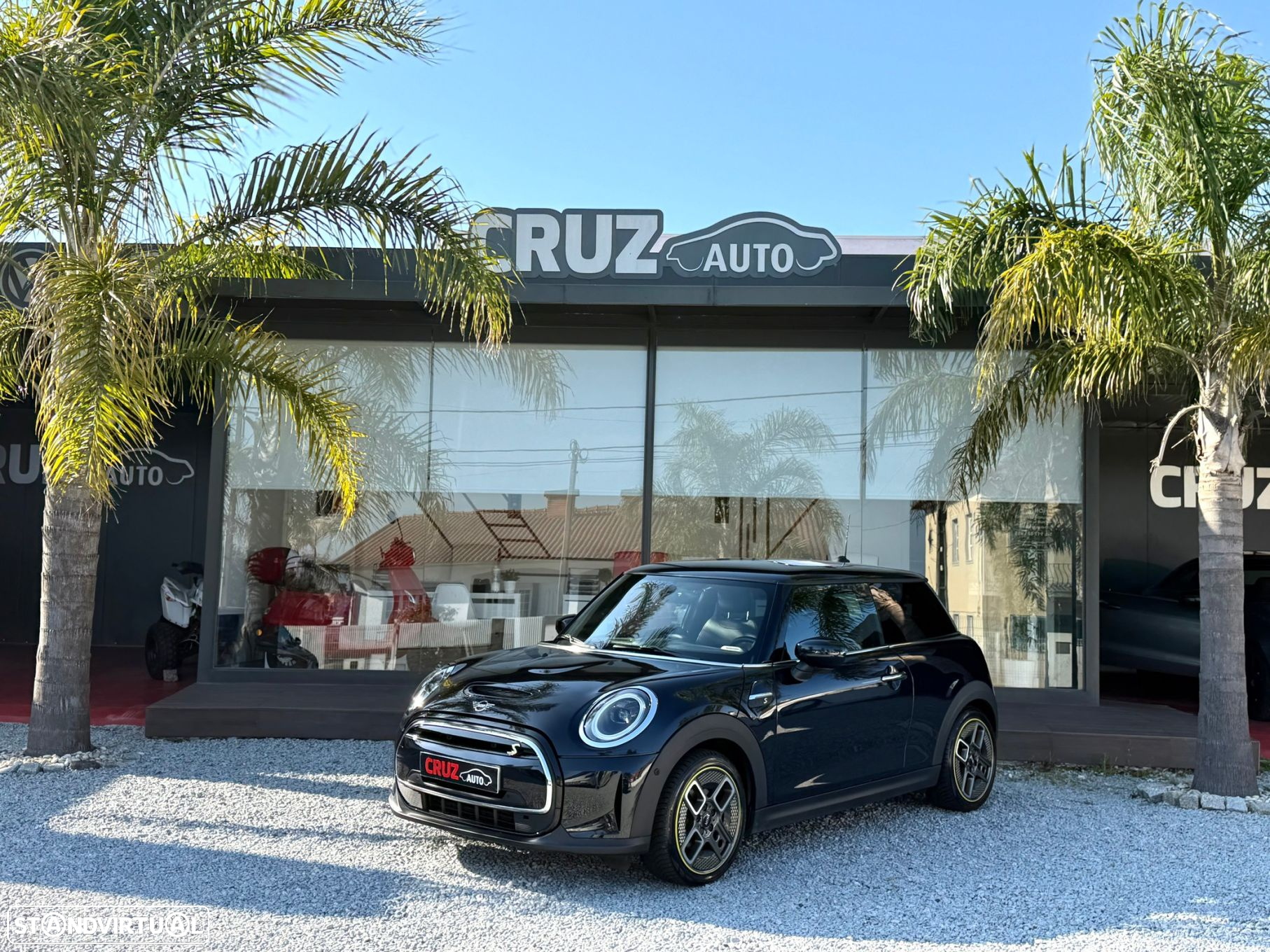 MINI 3 Portas Cooper SE Premium Extra Essential - 21
