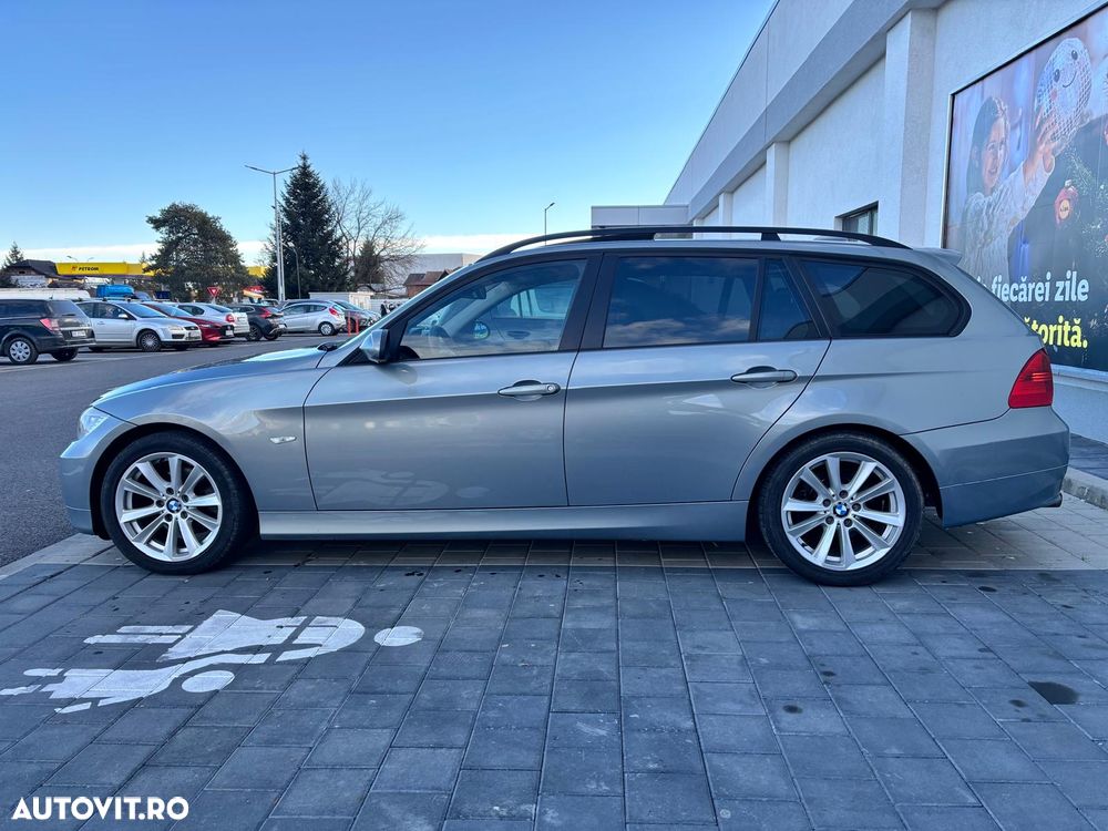 BMW Seria 3 320d DPF Touring Aut. - 20