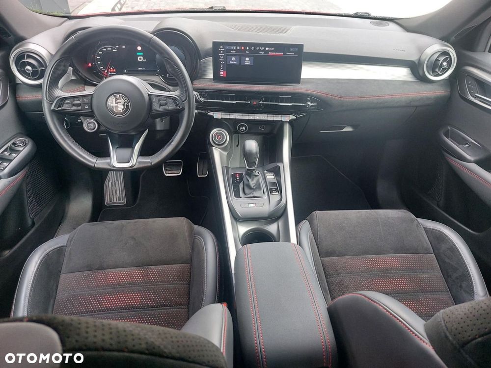 Alfa Romeo Tonale 1.5 T4 GSE mHEV Veloce DCT - 17