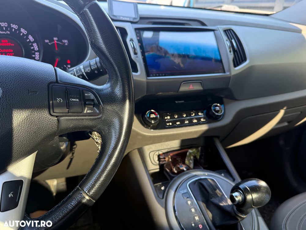 Kia Sportage - 8