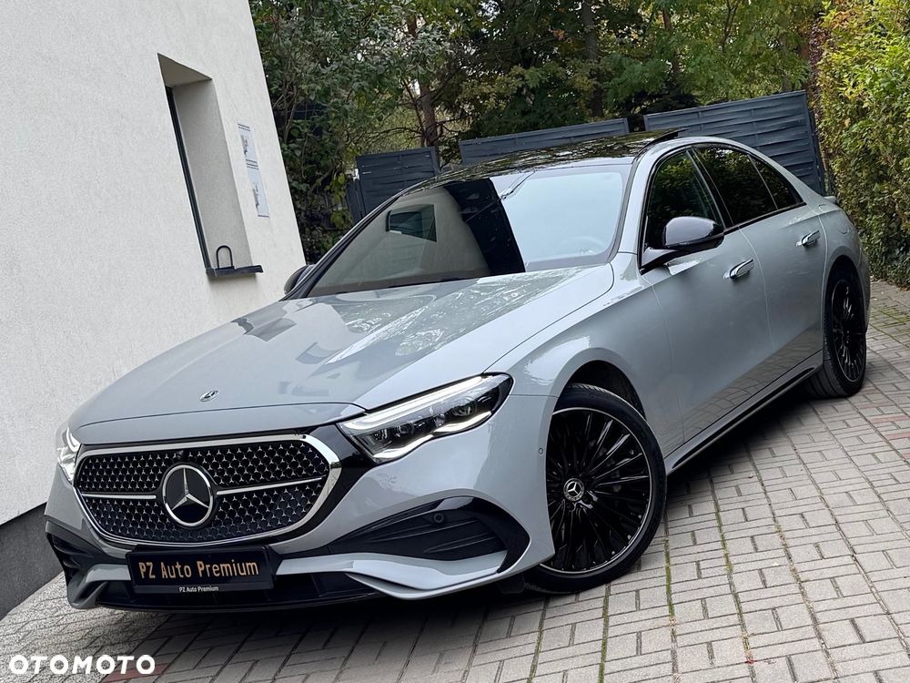Mercedes-Benz E-Class 2025 photo 3
