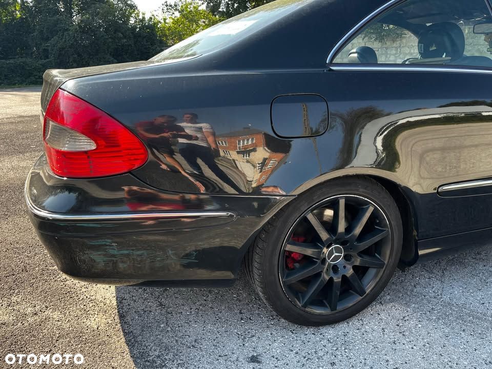 Mercedes-Benz CLK 220 CDI Avantgarde - 8