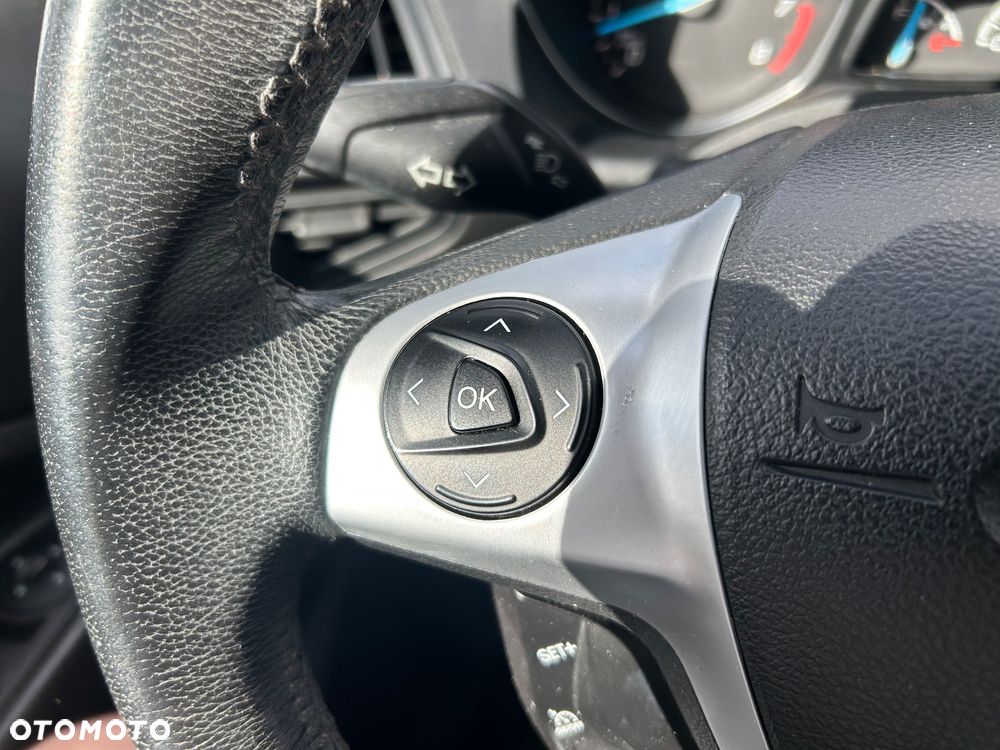 Ford Escape 2.0 EcoBoost FWD Titanium - 23