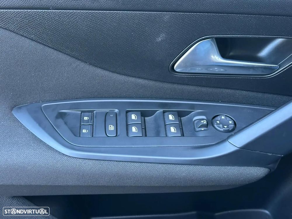 Peugeot 308 SW BlueHDi 130 EAT8 Allure - 45