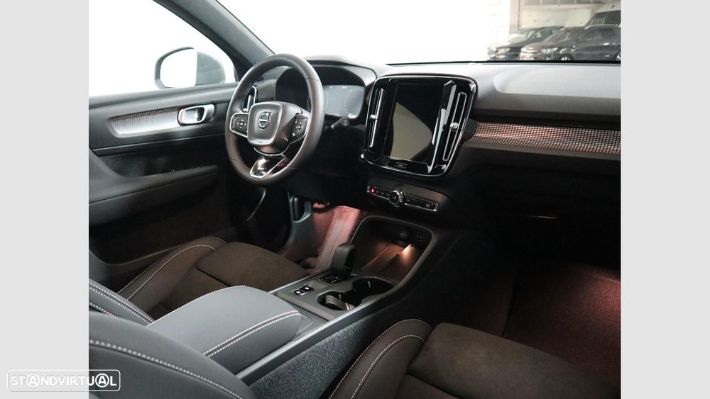 Volvo XC 40 1.5 T2 Core Auto - 11