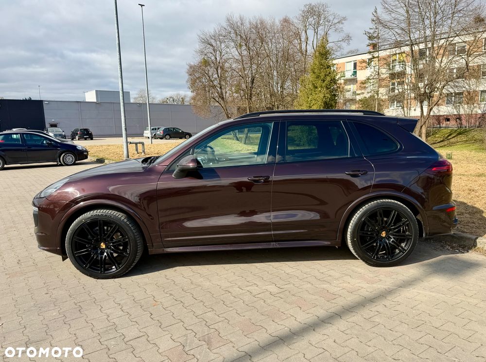 Porsche Cayenne Diesel Platinum Edition - 40