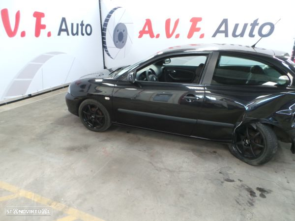 Para Peças Seat Ibiza Iii (6L1) - 3