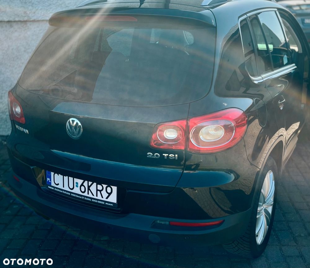 Volkswagen Tiguan - 9