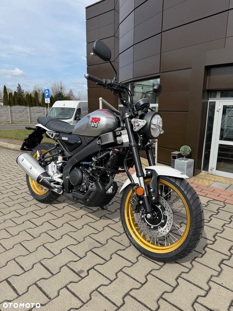 Yamaha XSR - 1