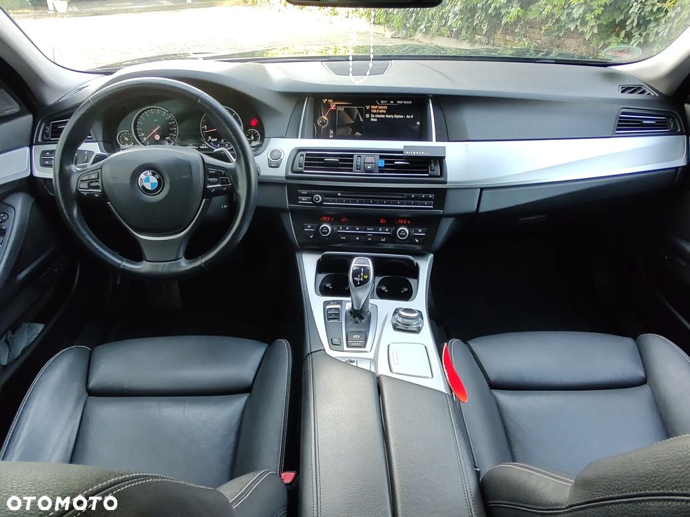 BMW Seria 5 535d Sport-Aut Modern Line - 9