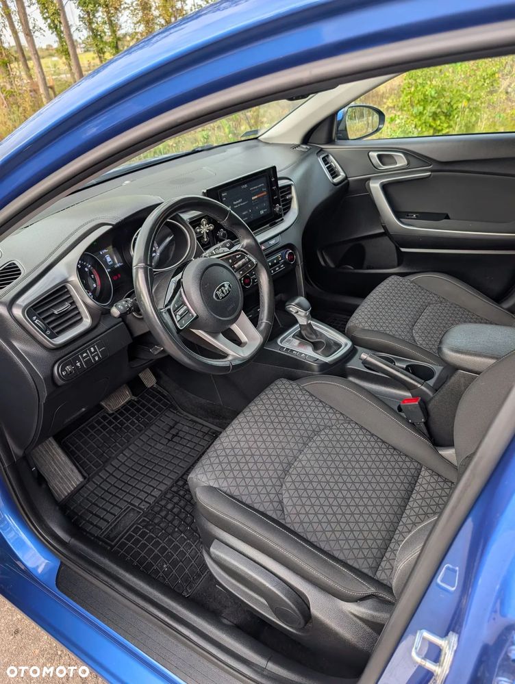 Kia Ceed 1.4 T-GDI L Business Line DCT - 10