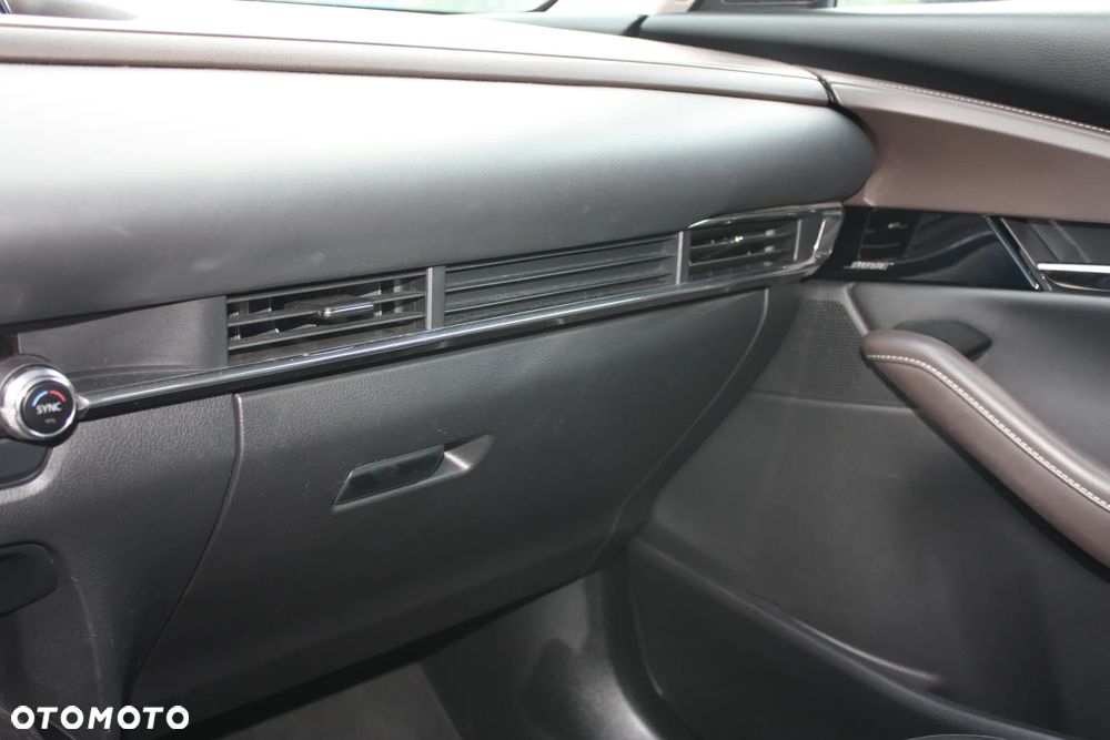 Mazda CX-30 SKYACTIV-X 2.0 M-Hybrid AWD SELECTION - 16