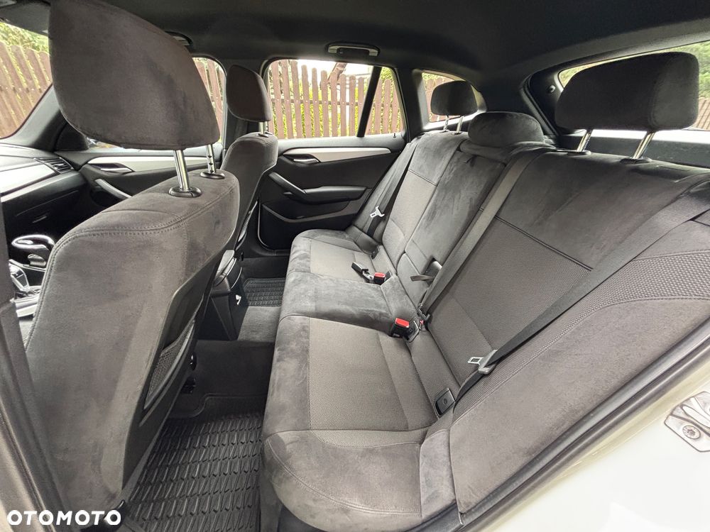 BMW X1 - 18