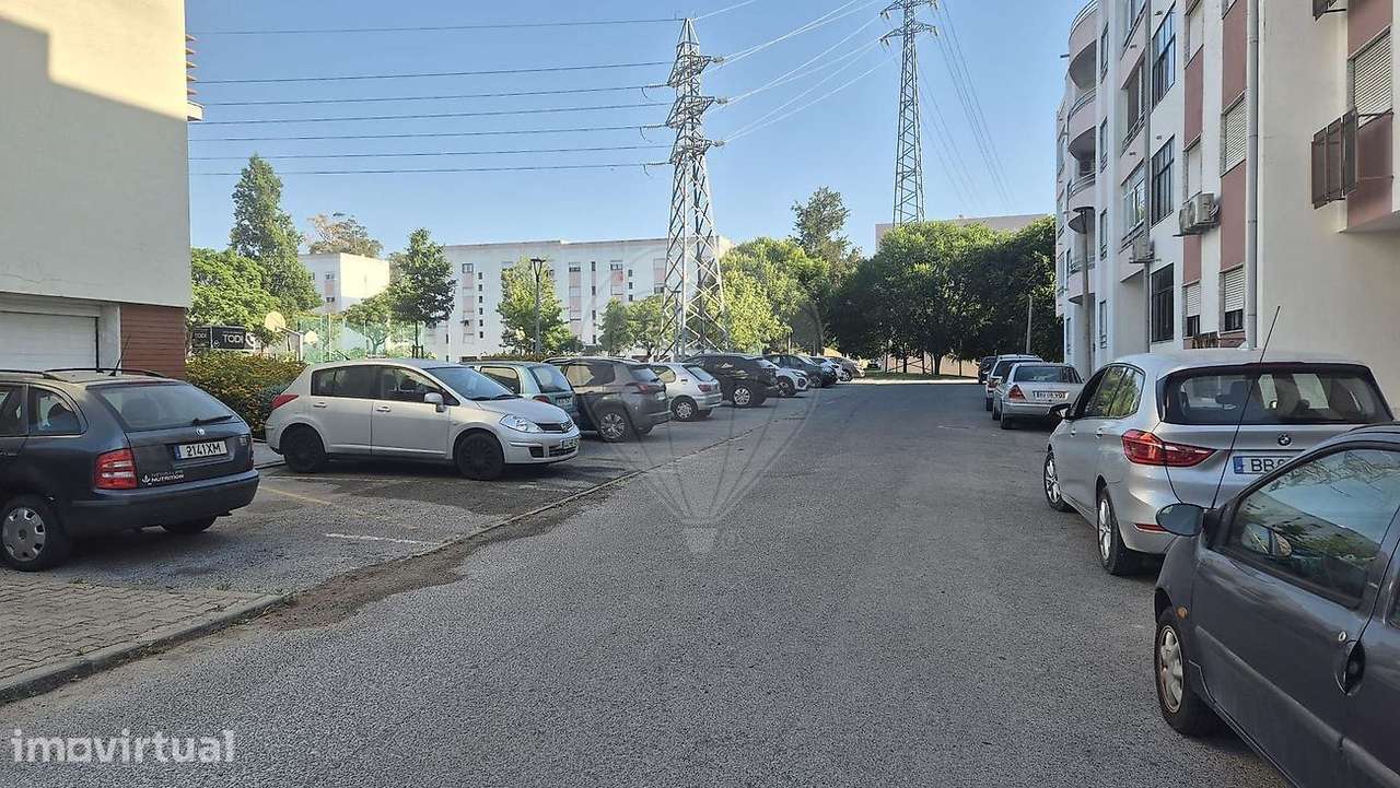 Garagem  para venda - Grande imagem: 2/5