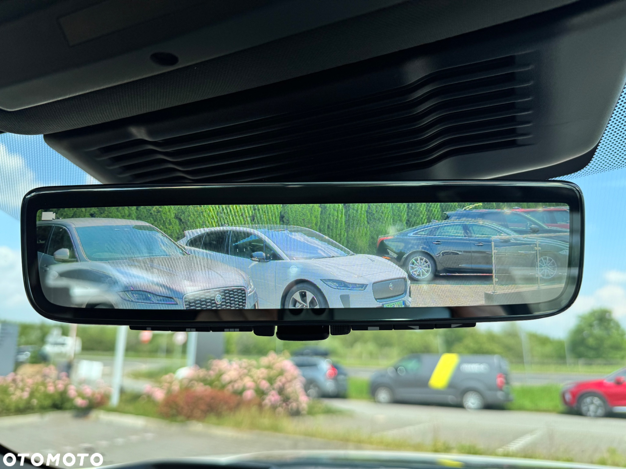 Land Rover Discovery Sport - 28