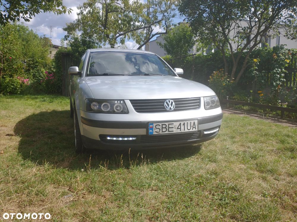 Volkswagen Passat 1.8T Comfortline - 8