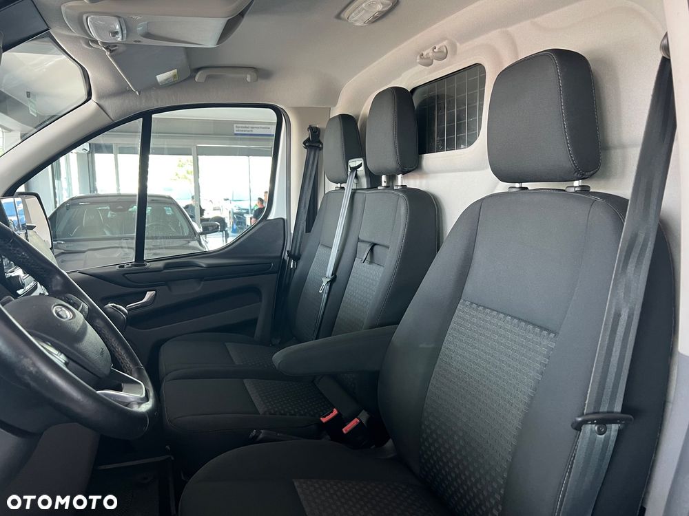 Ford Transit Custom - 21