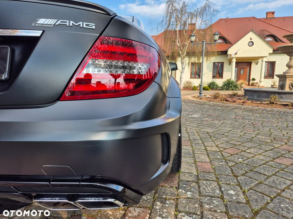 Mercedes-Benz Klasa C 63 AMG Coupe AMG SPEEDSHIFT MCT Black Series - 8