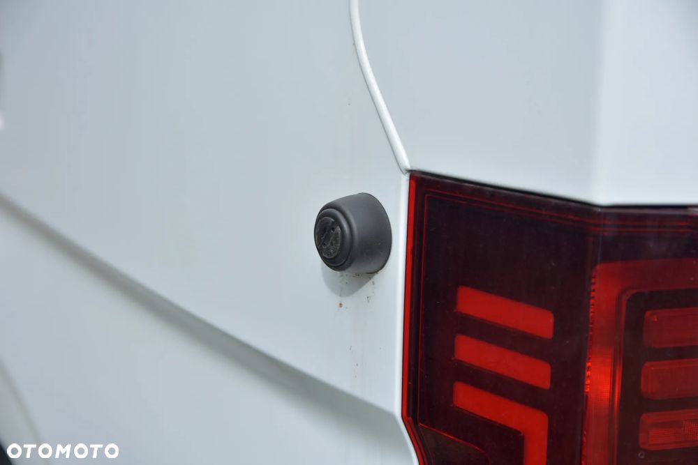 Renault Master Izoterma Chłodnia 2.0 150KM - 17