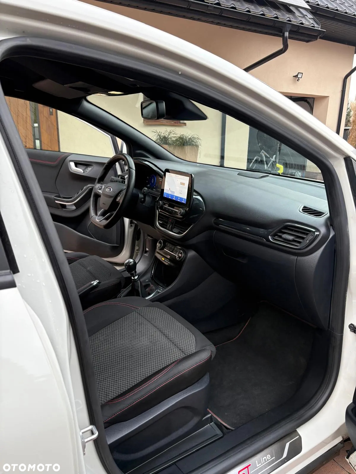 Ford Puma 1.0 EcoBoost Hybrid ST-LINE - 2