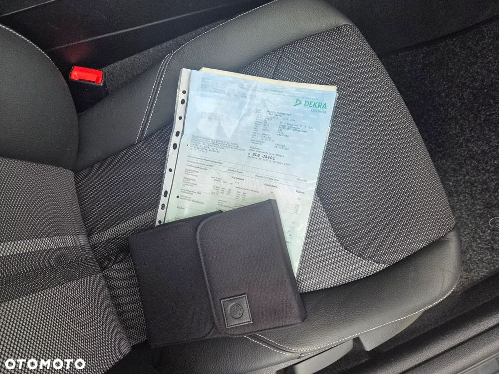 BMW Seria 1 - 13