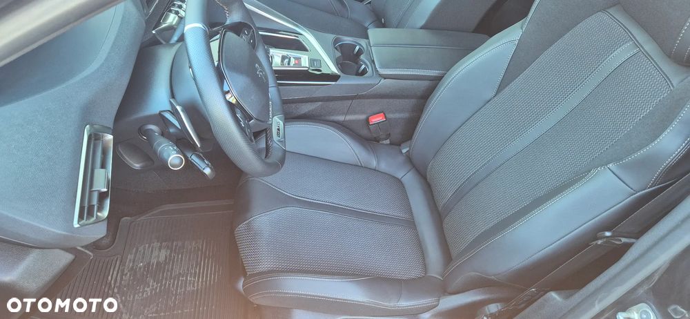 Peugeot 3008 1.5 BlueHDi GT Pack S&S EAT8 - 13