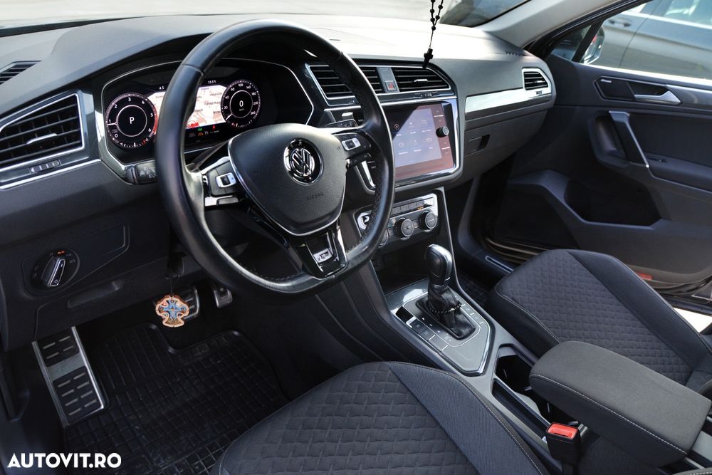 Volkswagen Tiguan 2.0 TDI SCR 4MOTION DSG R-Line - 15