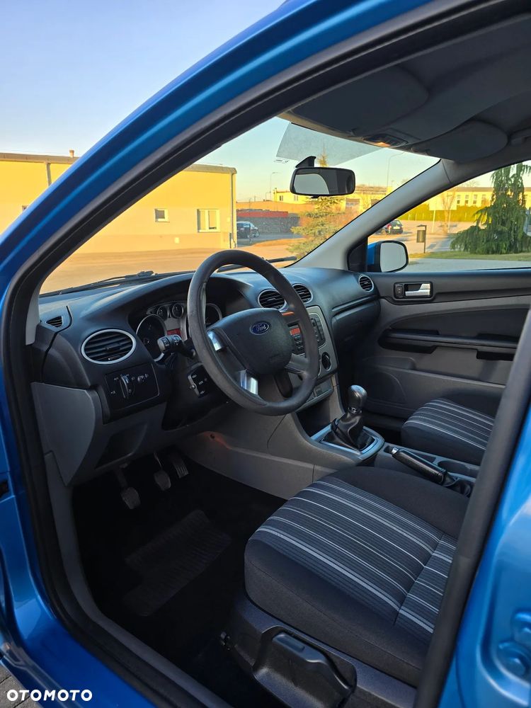 Ford Focus - 11