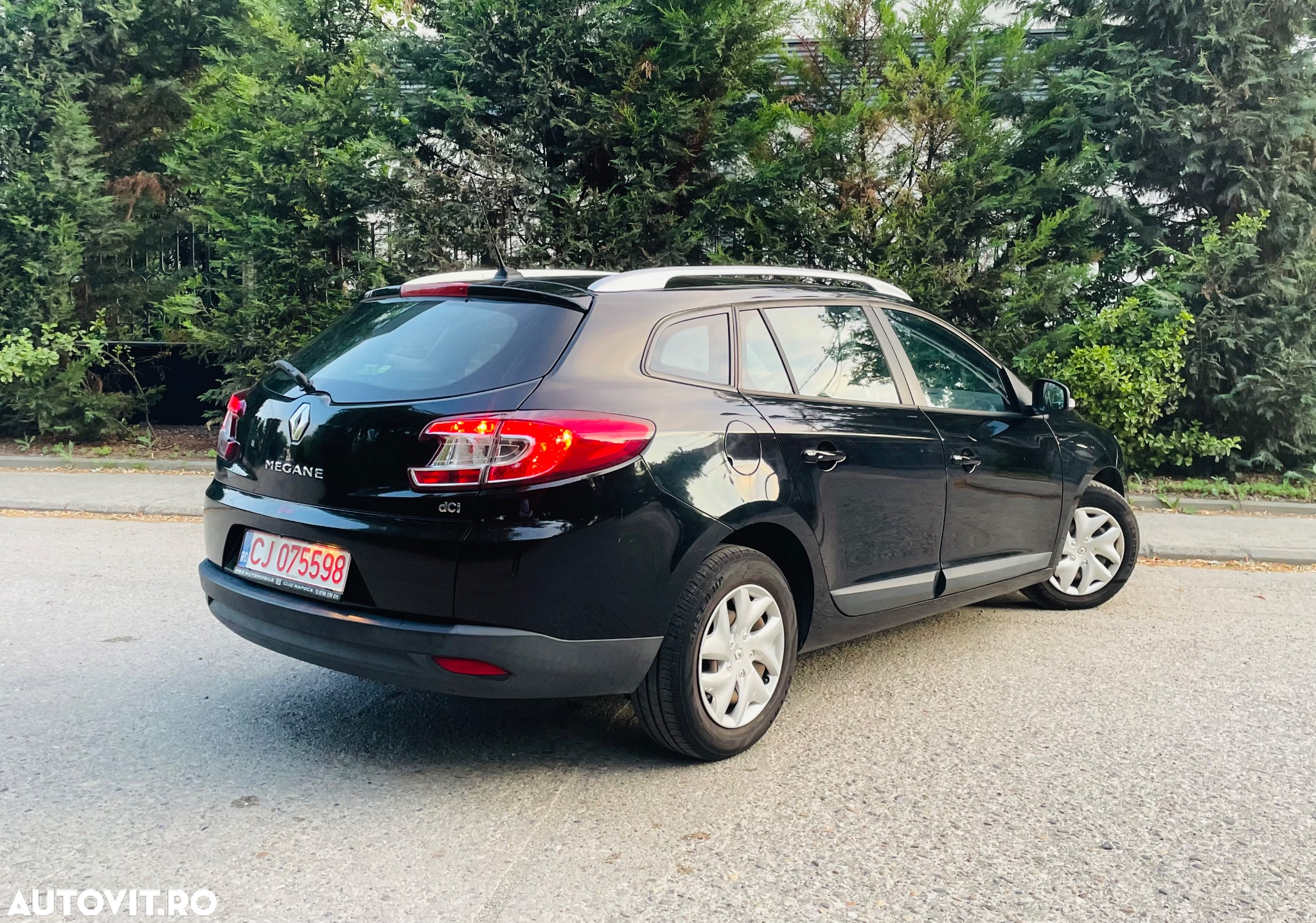 Renault Megane ENERGY dCi 110 Start & Stop LIMITED - 30