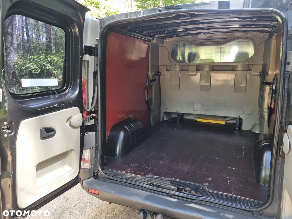 Renault Trafic - 21