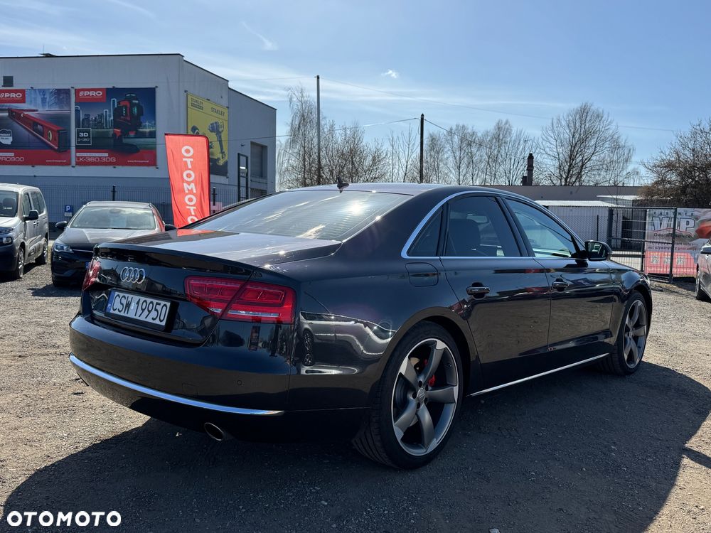 Audi A8 - 16