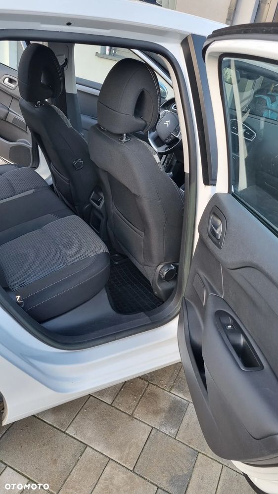 Citroën C4 1.2 e-THP Exclusive - 7