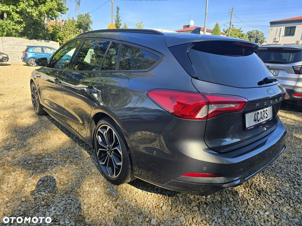 Ford Focus - 4