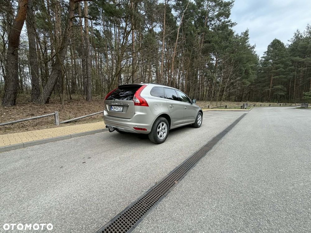 Volvo XC 60 - 8