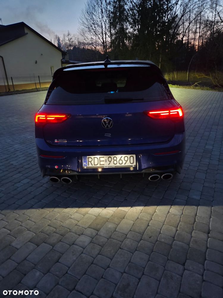 Volkswagen Golf - 30