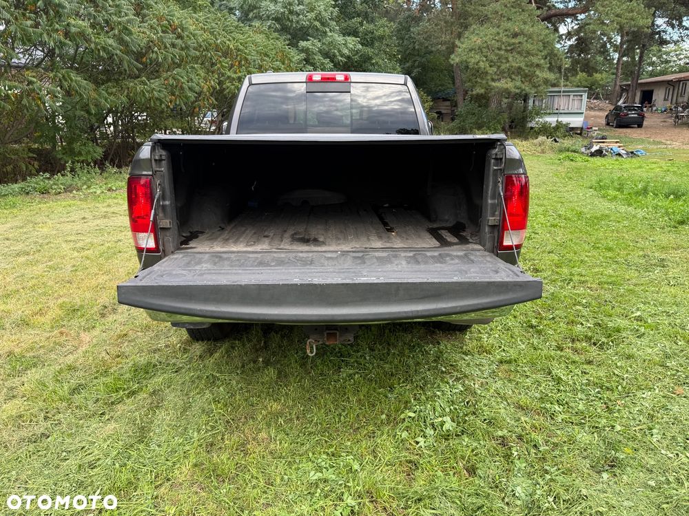 RAM 1500 - 12