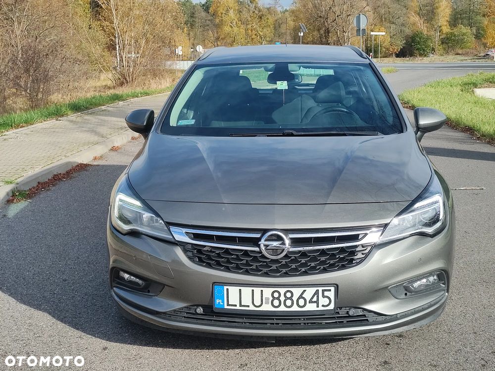 Opel Astra 1.6 CDTI Cosmo - 2