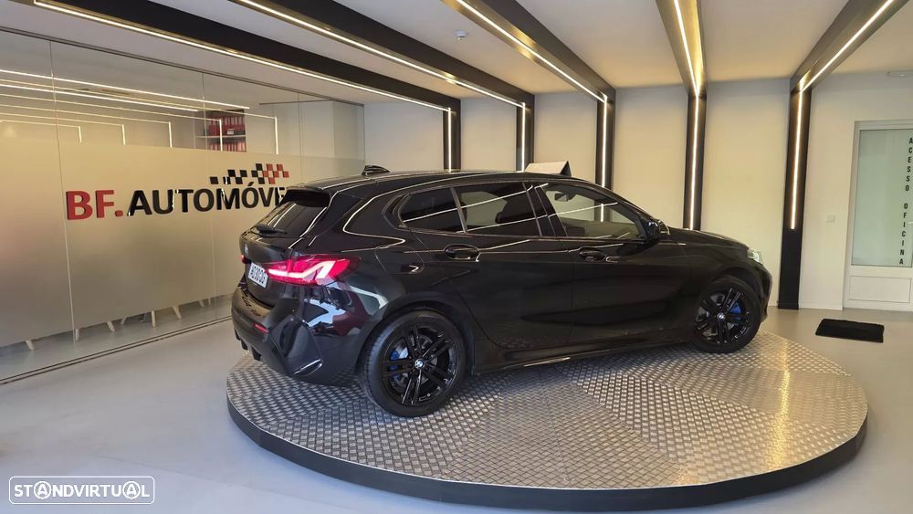 BMW 116 d Pack Desportivo M Auto - 7