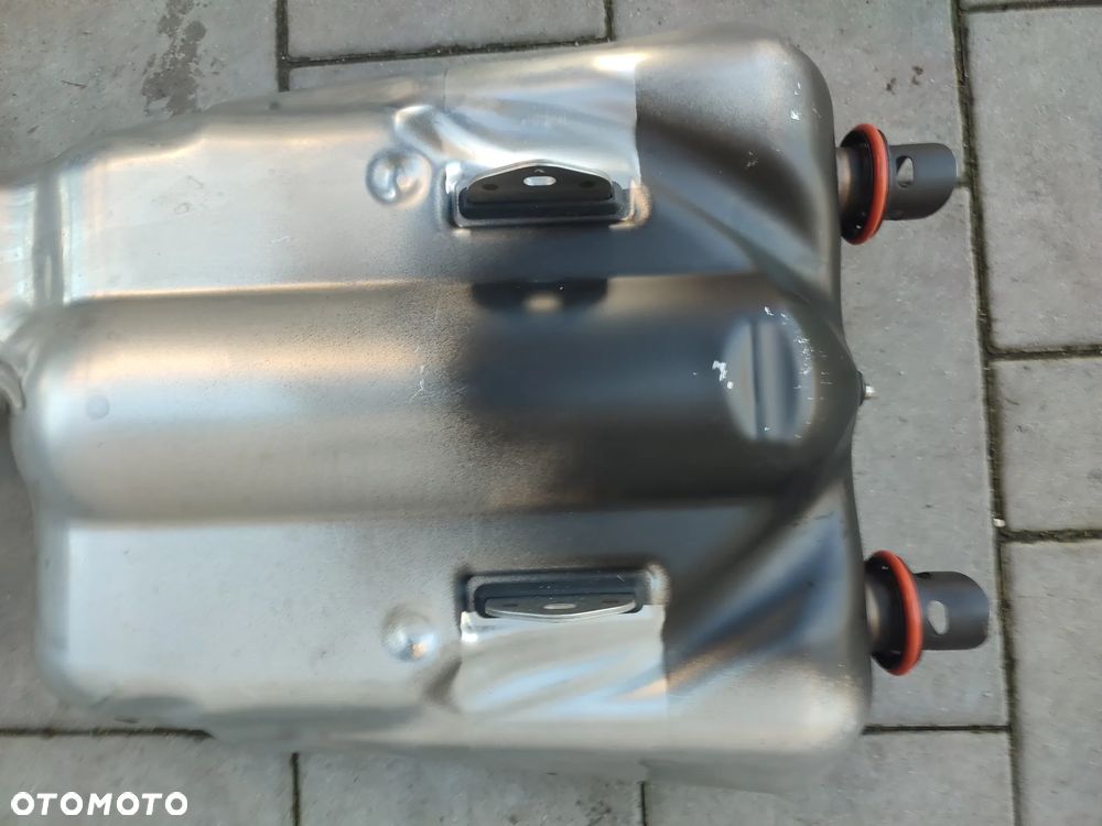 Tłumik, wydech Suzuki B-King - 3